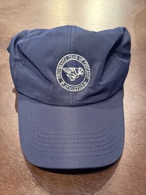 Like New University Club of Chicago Athletics Hat – Navy Performance Cap